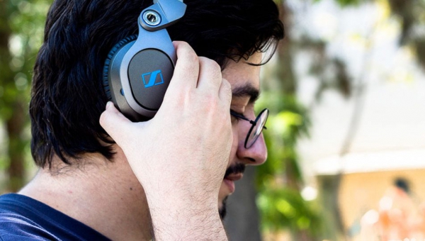 وبسایت فارنت هدفون HD8 DJ سنهایزر را ستایش کرد؛ بهشت دی‌جی‌ها!